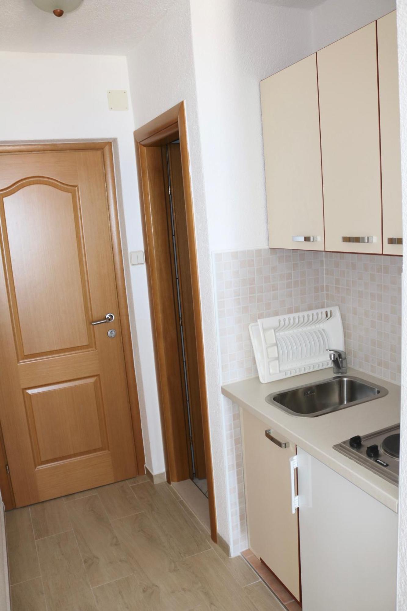 Apartments Irma Baska Voda Exterior photo
